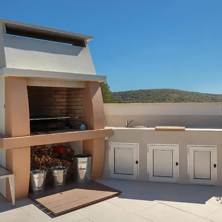 Ferienhaus Mit Privatpool Fur 8 Personen Ca 200 Qm In Primosten, Dalmatien Norddalmatien Tatil Evi Primošten