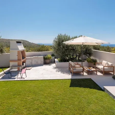 Tatil Evi Ferienhaus Mit Privatpool Fur 8 Personen Ca 200 Qm In Primosten, Dalmatien Norddalmatien